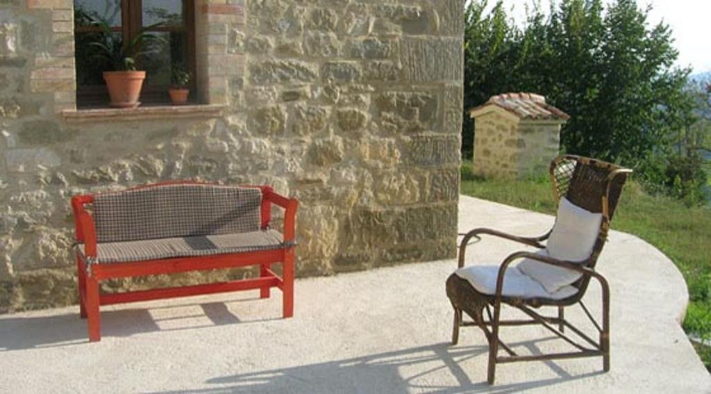 Agriturismo Caresto Villa Carbonesca Exterior photo